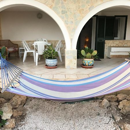 Villa Ceni - Appartamenti Con Camere, Cucina, Wc E Terrazza Sul Mare In Villa Con Piscina, Giardino E Parcheggio 马里内拉 外观 照片
